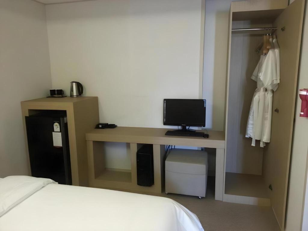 Hotel W Shinjeju Exteriör bild